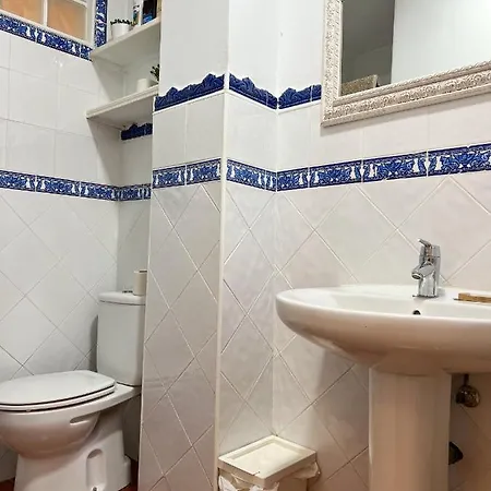 Iyourbasics Lovely Apartment Hinestrosa 23 Free Wifi&Ac Malaga Exterior photo