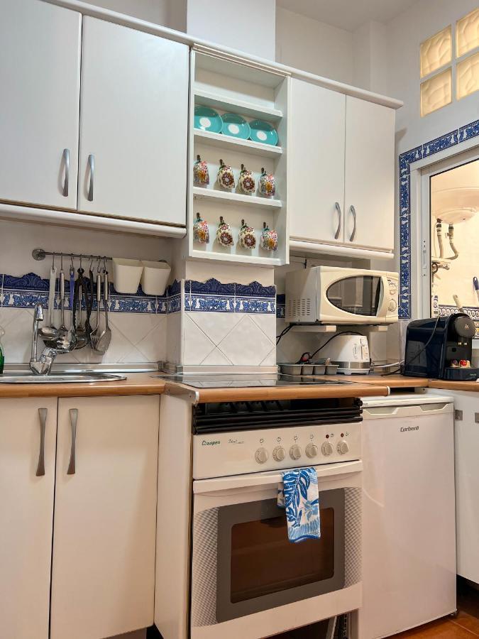 Iyourbasics Lovely Hinestrosa 23 Free Wifi&ac Apartment