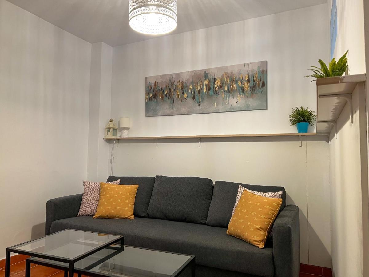 Iyourbasics Lovely Hinestrosa 23 Free Wifi&ac Apartament *